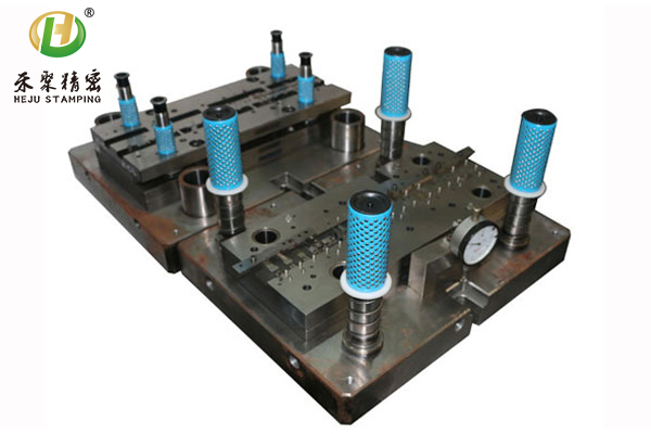 高速连续冲压模具 高速连续冲压模具